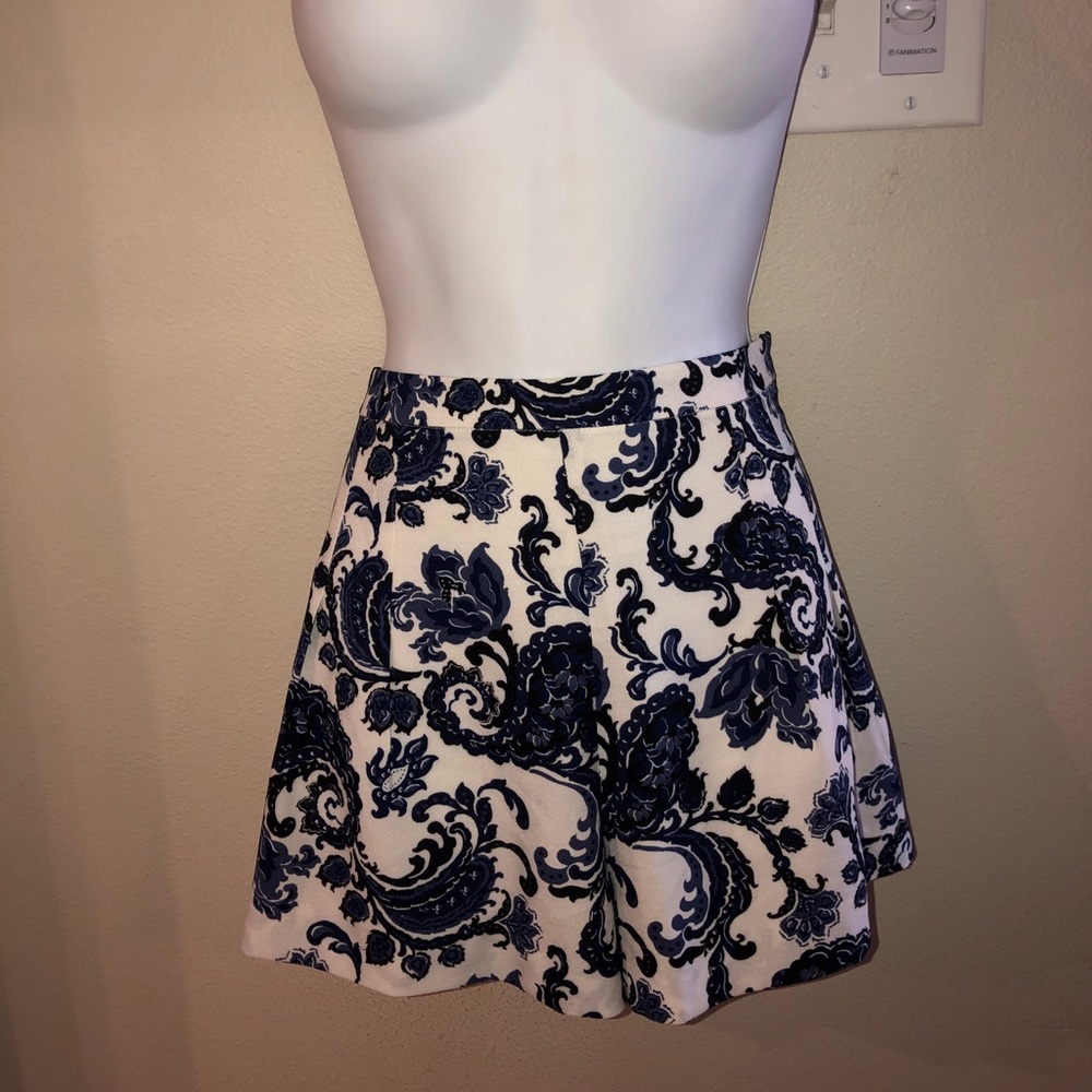 Forever 21 dress shorts